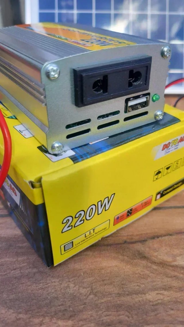 Kit solar carga batería con inversor