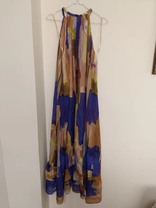 Vestido Zara largo estampado asimétrico