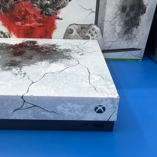 Xbox One X Limited Edition Gears 5