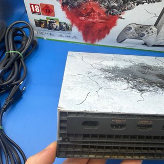 Xbox One X Limited Edition Gears 5
