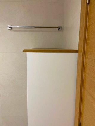 Estantería Blanca y Madera Ikea