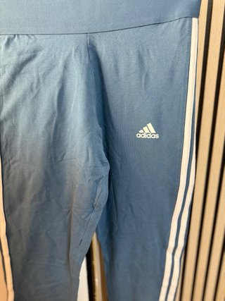 Pantalón deportivo Adidas azul