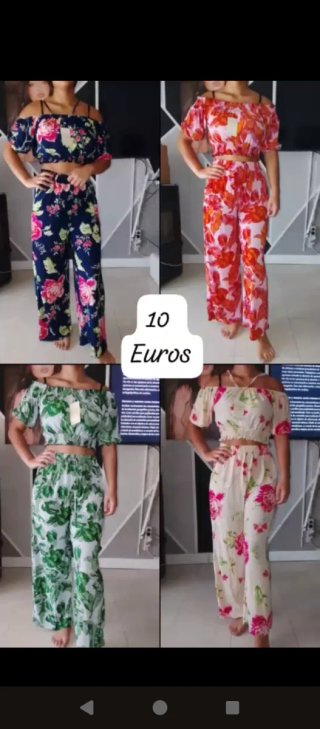 Conjunto floral crop top y pantalón
