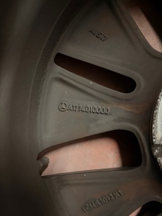 Llantas y neumaticos mercedes benz originales 16”