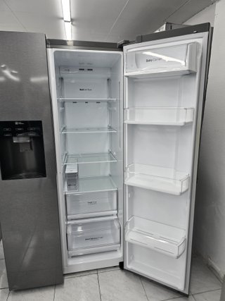 Nevera Americana marca LG