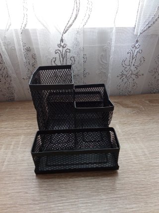Organizador de escritorio de malla negra