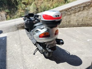Suzuki Burgman Executive 650 Plata
