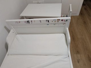 Cama infantil blanca Sundvik IKEA