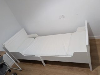 Cama infantil blanca Sundvik IKEA
