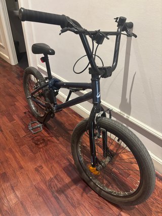 Bicicleta BMX Btwin 20 - Buono stato