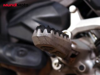 DUCATI MULTISTRADA V4