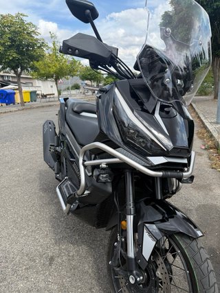 Zontes 368 G Adventure Moto Negra