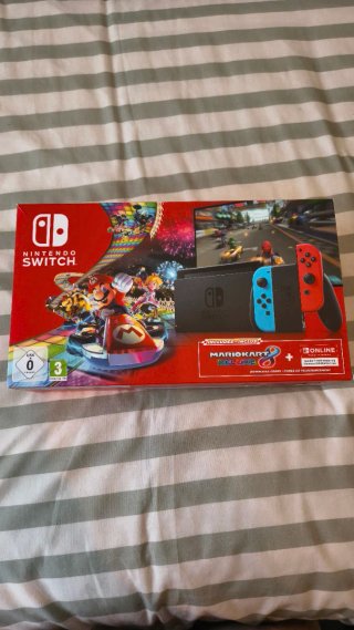 Nintendo switch+ 2 juegos + mando+ funda
