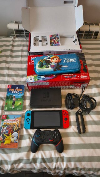 Nintendo switch+ 2 juegos + mando+ funda