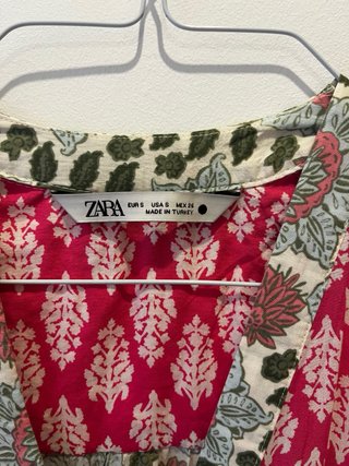 Vestido largo estampado verde y rosa