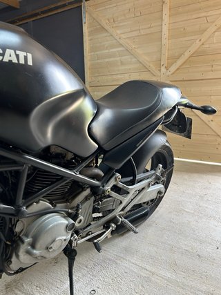 Ducati Monster 600 Dark 2001