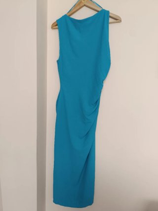 Vestido Zara Midi Drapeado aplique Dorado