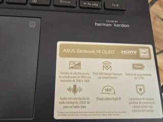 Portátil Asus Zenbook 14 OLED.