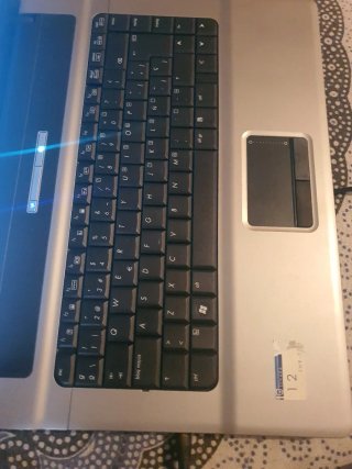 HP Windows Vista Home Premium Laptop