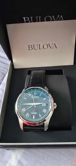 Reloj Bulova Wilton GMT Automático 24 Joyas