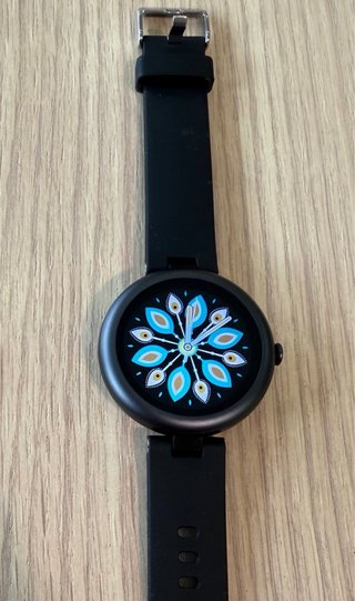 Smartwatch compatto da donna 100 sport