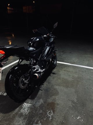 Yamaha YZF R125 2025 Negra