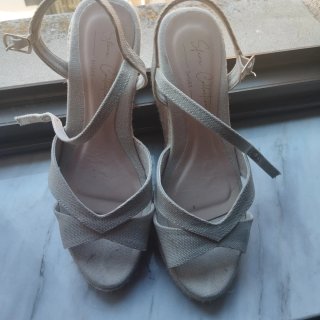 Sandalias cuña Sfera Beige