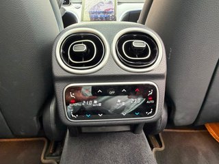 Mercedes-Benz C 200 - 37.000 kms - Nuevo