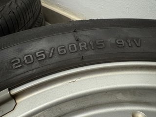 Llantas originales BMW Z3 E36 + Neumáticos al 85%