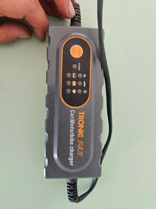 Cargador Batería Tronic 741