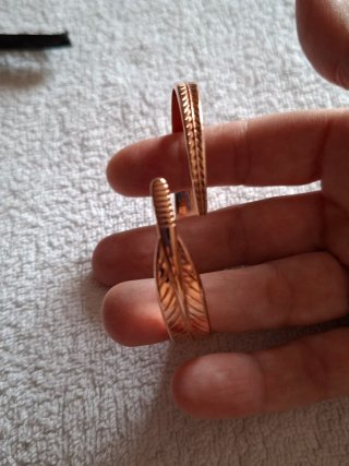 Pulsera esclava de cobre con diseño