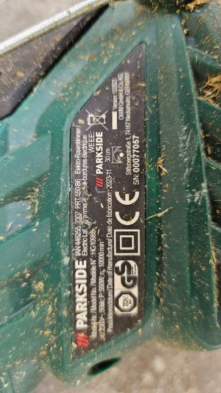 Desbrozadora Eléctrica con cable marca Parkside