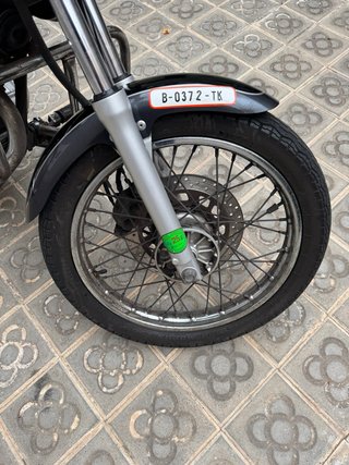 Yamaha Virago 250 Negra y Plateada