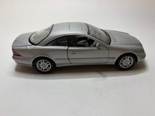 Mercedes CL 600 Coupé Welly 1:24 Argento
