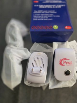Pack de 4  Repelentes Ultrasónicos de Plagas .