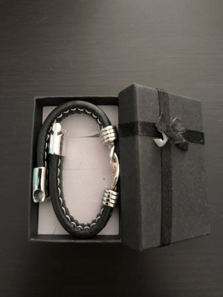 Pulsera Cuero Cierre Magnético Plata