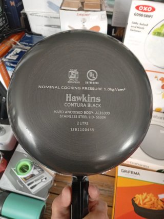 Olla a presión Hawkins Contura Black