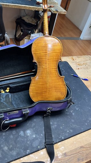 Violín Herklick antiguo restaurado