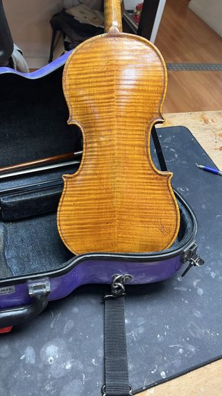 Violín Herklick antiguo restaurado