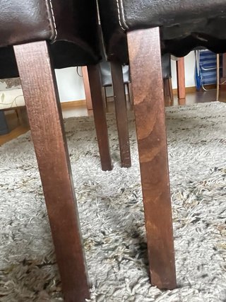 2 Sillas de Piel Marrón