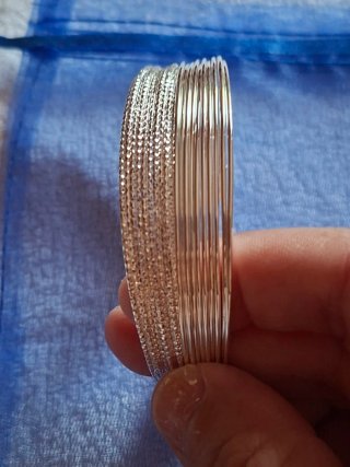 Pulsera fina plateada
