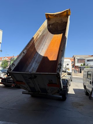 Semirremolque Benalu 3 Ejes