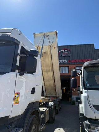 Semirremolque Benalu 3 Ejes