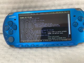 PSP 3004 Azul con juegos