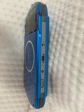 PSP 3004 Azul con juegos
