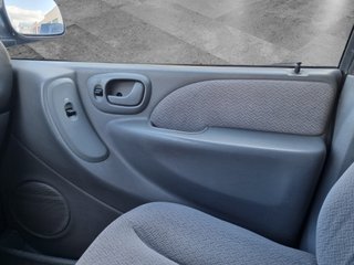 CHRYSLER Grand Voyager LX 2.8 CRD Auto