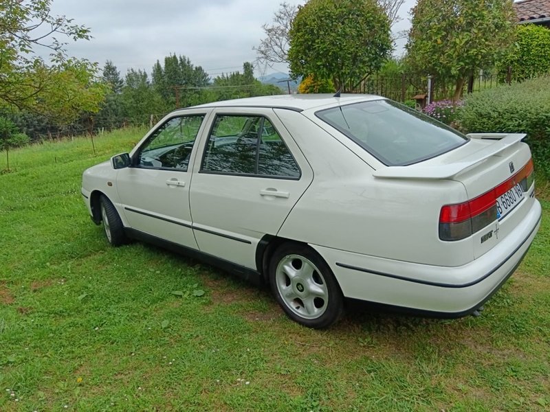SEAT Toledo 1999 - foto 1