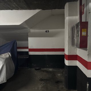 Alquilo plaza Garaje Moto El Naranjo Ribadeo 23