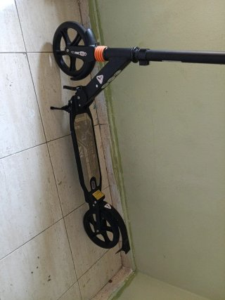 Monopatín urban scooter