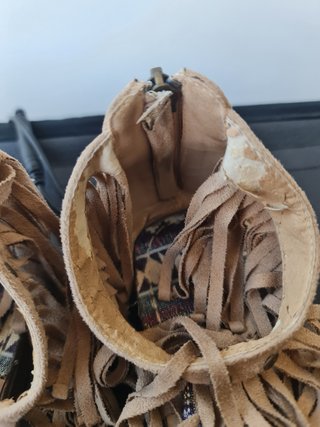 Sandalias Mustang étnicas con flecos Talla 38